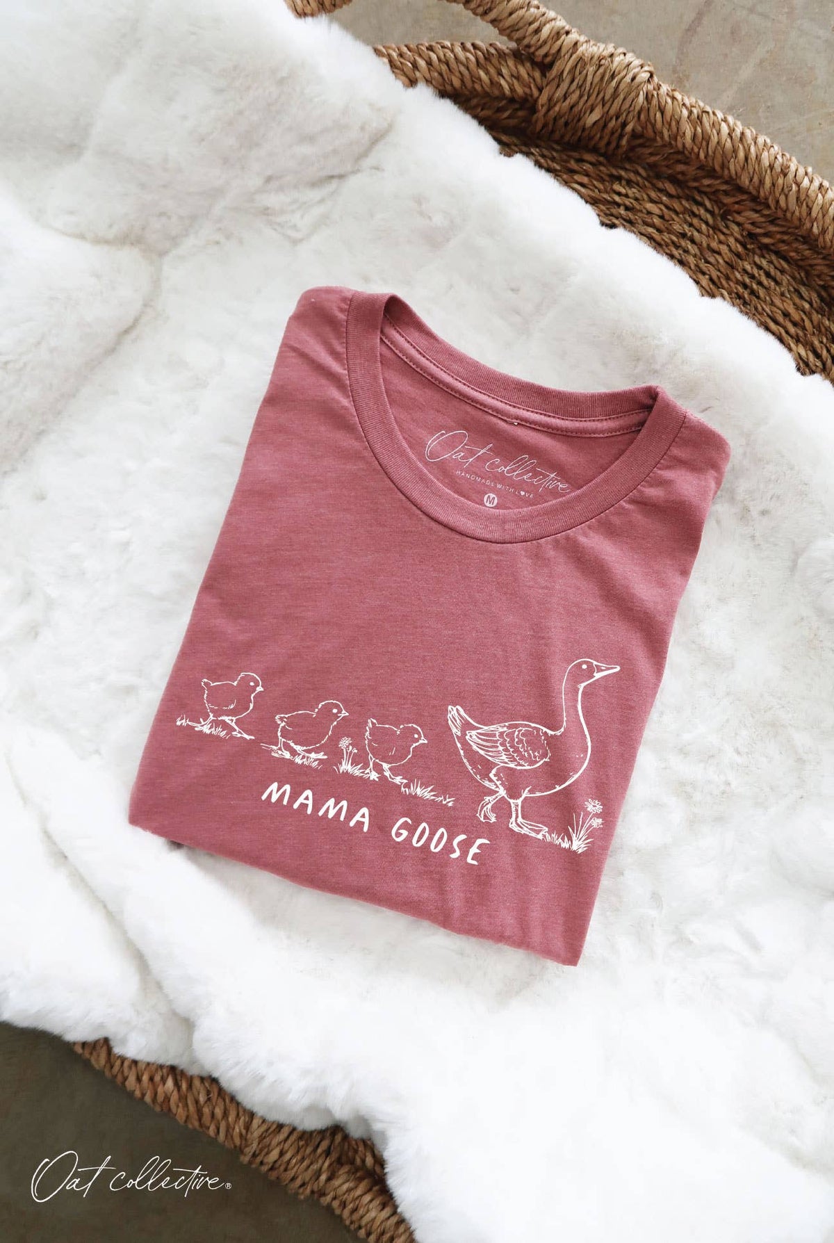 MAMA GOOSE Graphic T-shirt
