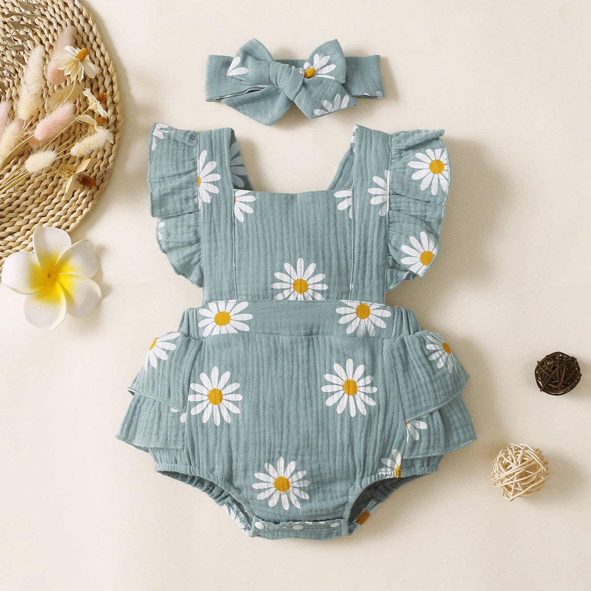 2pcs Daisy Print Fabric Baby Romper Set: 9-12 months
