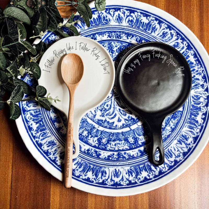 Sarcastic Kitchen Decor | Spoon Rest + Wooden Spoon Gift Set: Mom's Kitchen-BLACK / Dark Wood