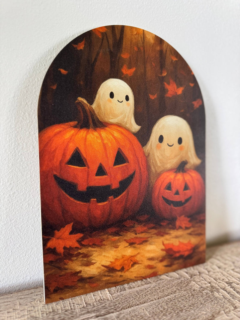 Pumpkin Ghosts Arch: 11x15"