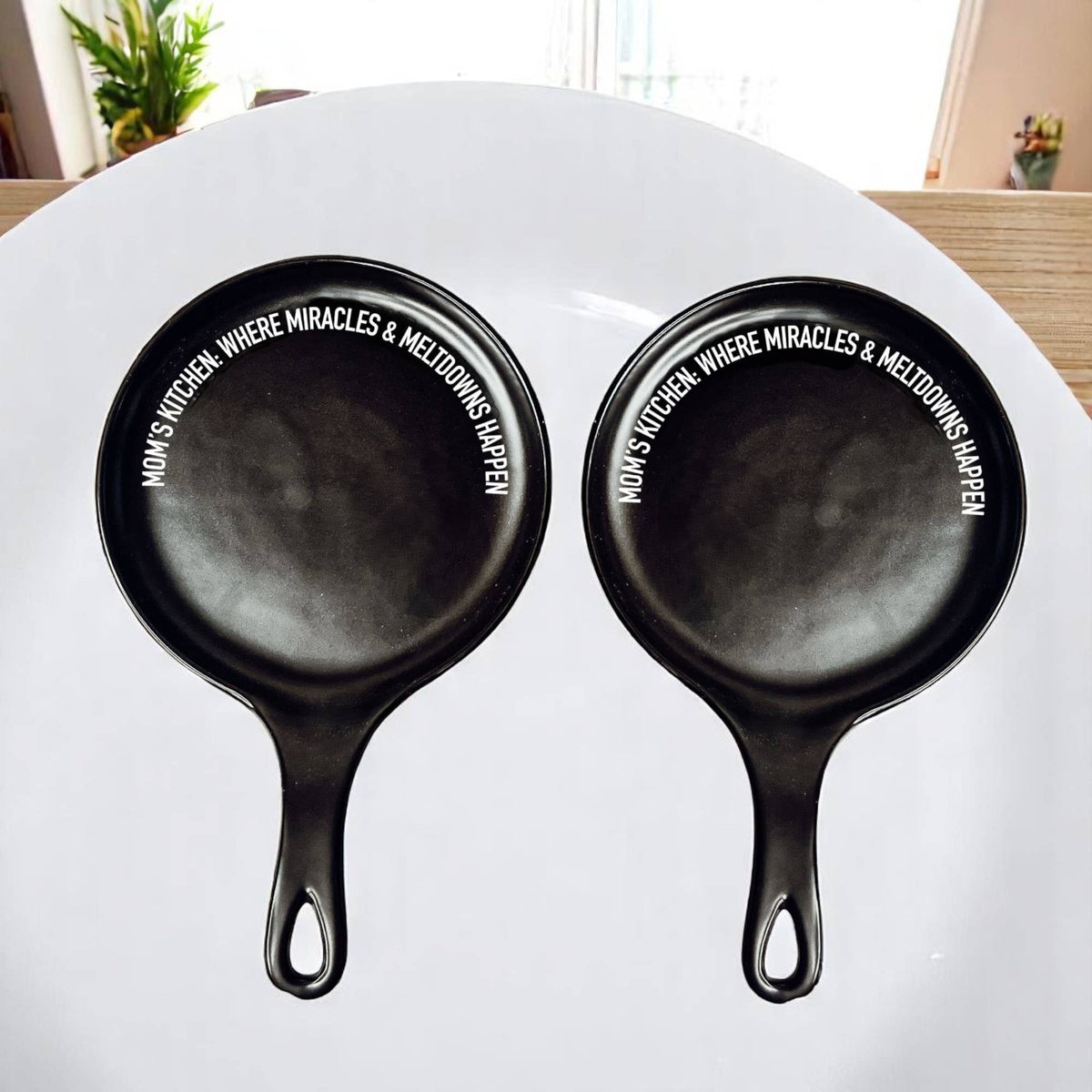 Sarcastic Kitchen Decor | Spoon Rest + Wooden Spoon Gift Set: Mom's Kitchen-BLACK / Dark Wood